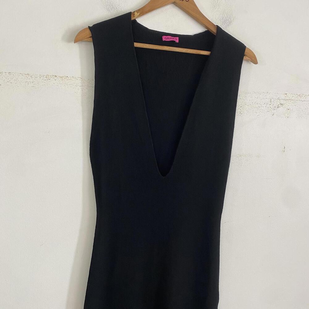 GAUGE81 Casar black ribbed v neck midi dress sz S - Picture 4 of 7
